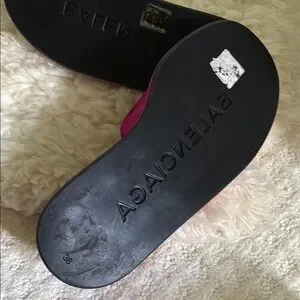 Balenciaga | Shoes | Balenciaga Fuchsia Logo Slides | Poshmark display picture 3